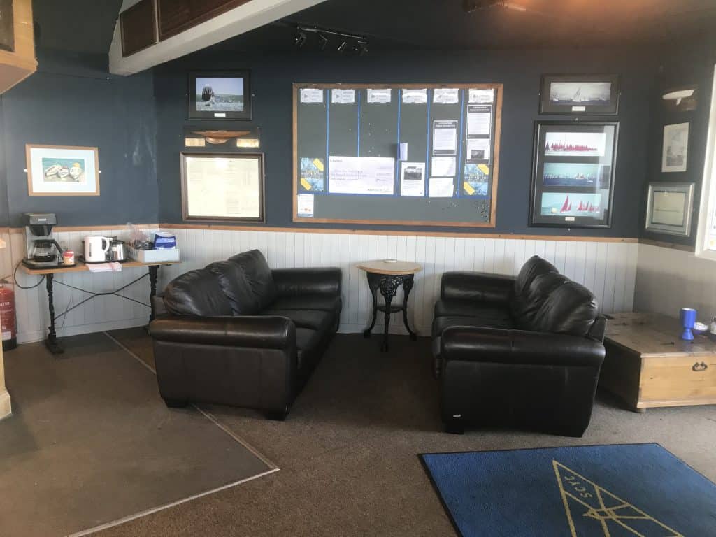 sofa corner with colour scheme